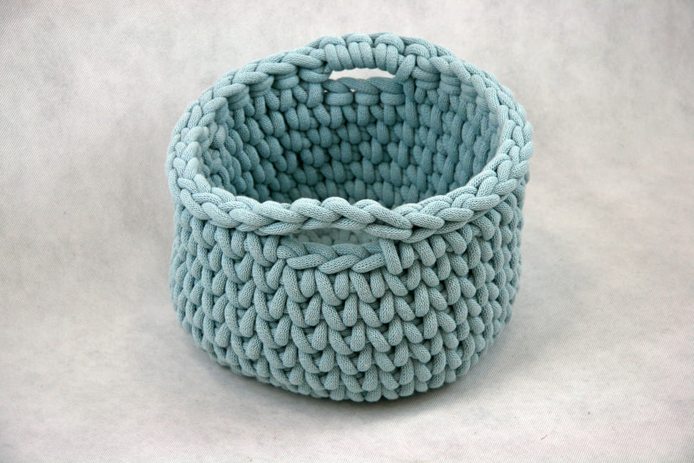 Koszyk ze sznurka z uchwytami – błękitny, front