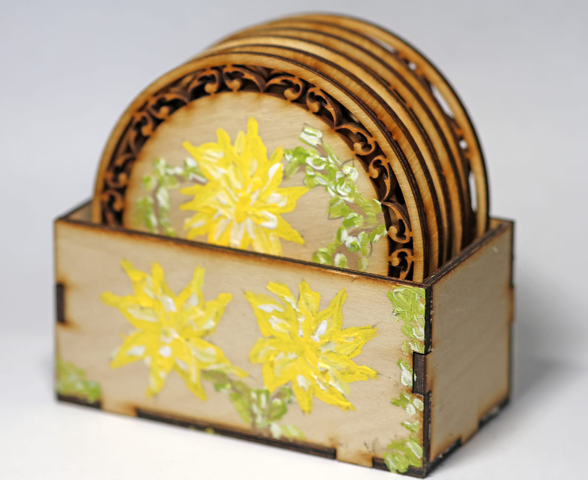 Drewniane podkładki w pudełku – komplet 6 sztuk